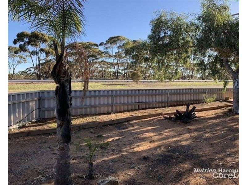 33A Taurus Street, Southern Cross WA 6426