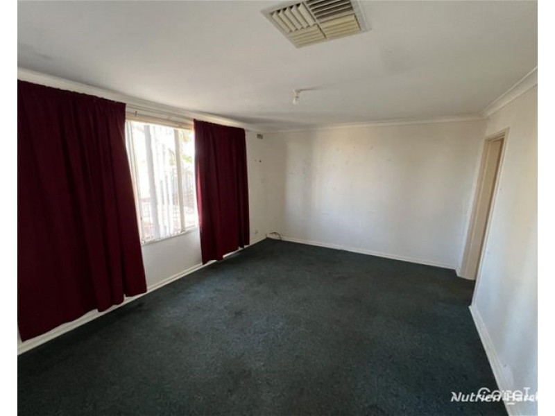 33A Taurus Street, Southern Cross WA 6426