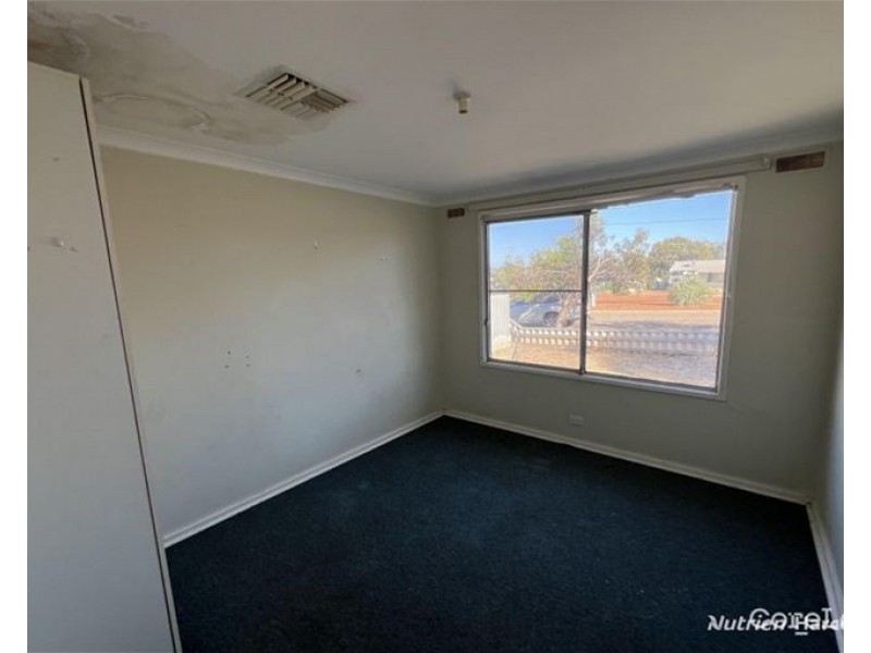 33A Taurus Street, Southern Cross WA 6426