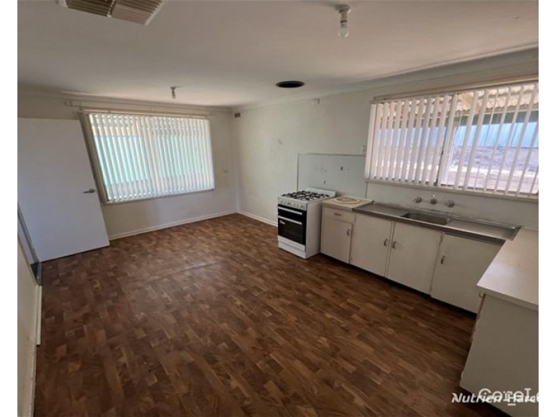 33A Taurus Street, Southern Cross WA 6426