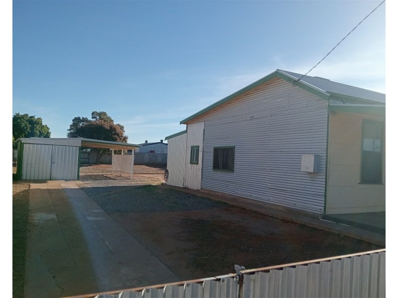 235. IODIDE ST, Broken Hill NSW 2880