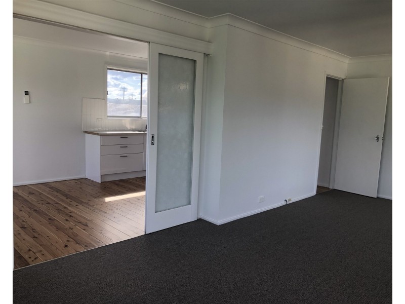 1/4 Leyton Street, Speers Point NSW 2284