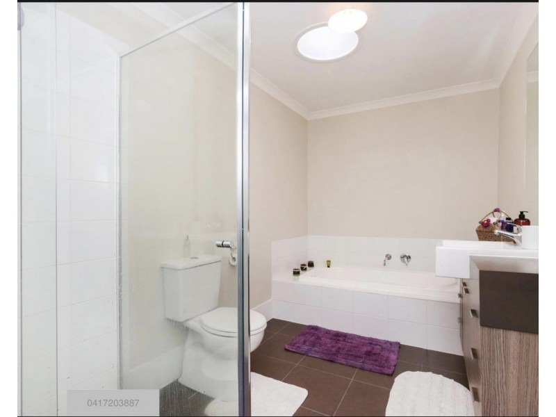10 Pin Oak Mews, Epping VIC 3076