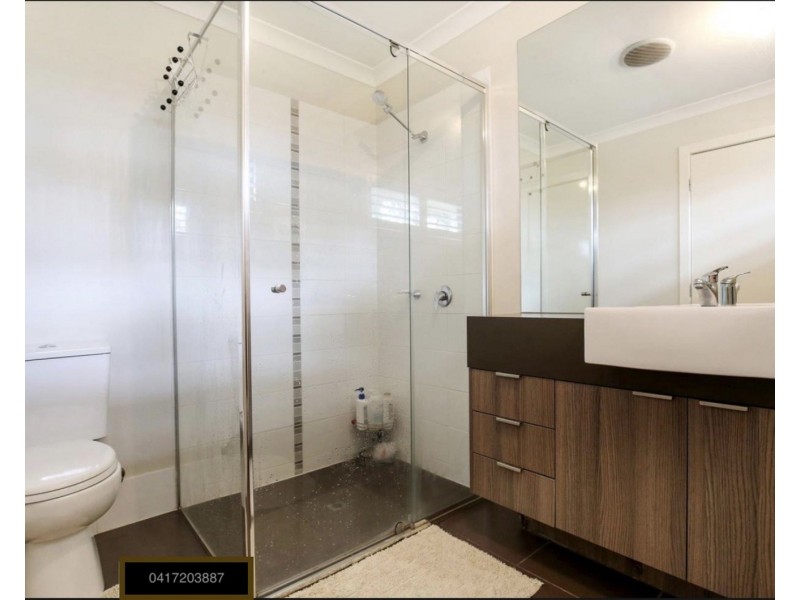 10 Pin Oak Mews, Epping VIC 3076