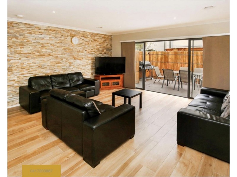 10 Pin Oak Mews, Epping VIC 3076