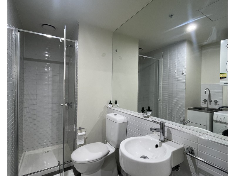 802/253 Franklin Street, Melbourne VIC 3000
