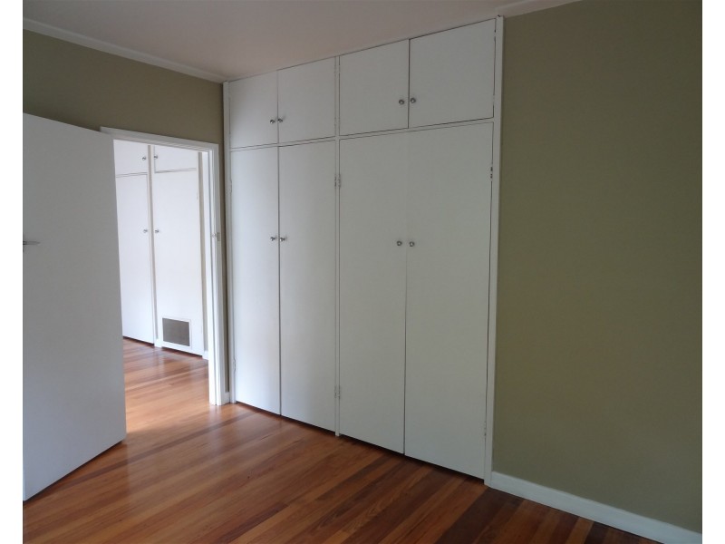 42 Lucknow, Mitcham VIC 3132
