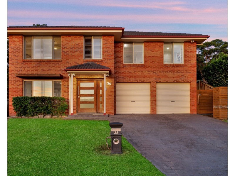 35 Bataan Circuit, Bateau Bay NSW 2261