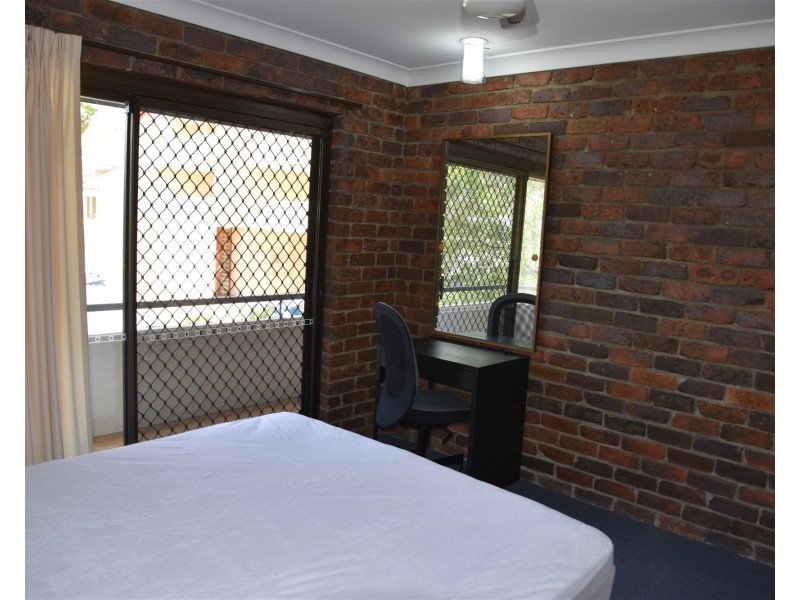 5/24 Underhill Av, Indooroopilly QLD 4068