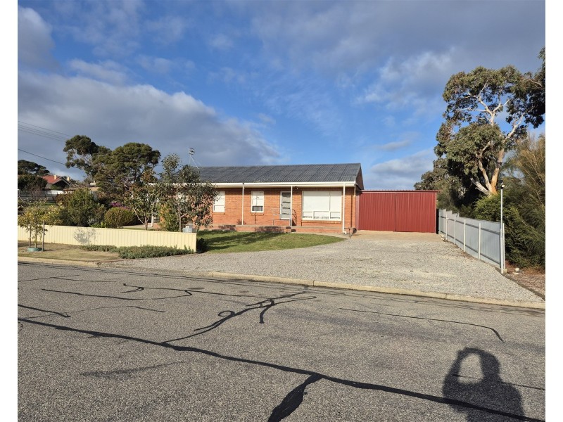 19 LAWSON STREET, Victor Harbor SA 5211