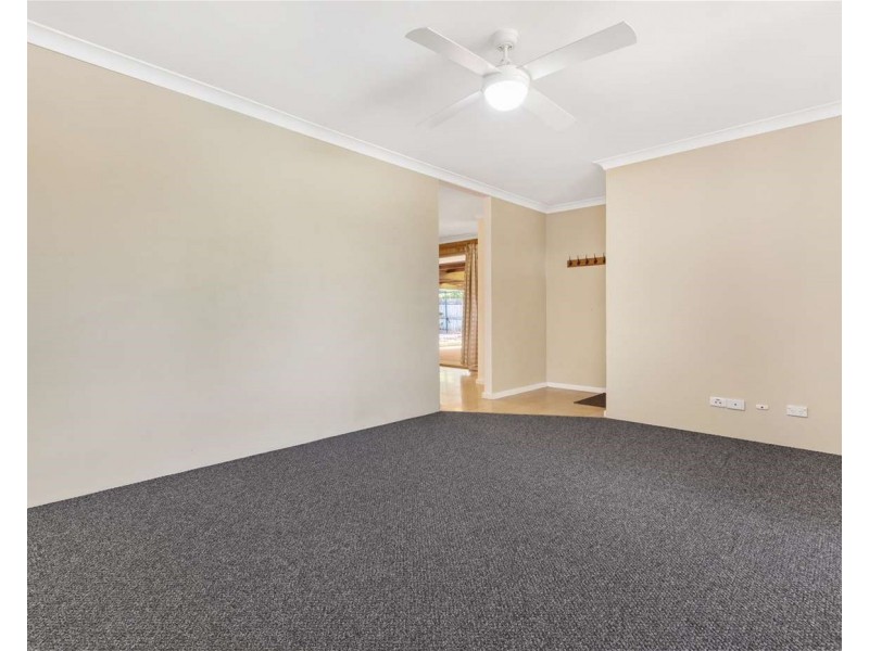 8 Bonneville way, Joondalup WA 6027