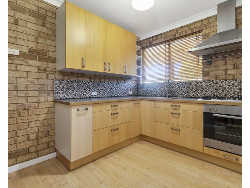 8 Bonneville way, Joondalup WA 6027