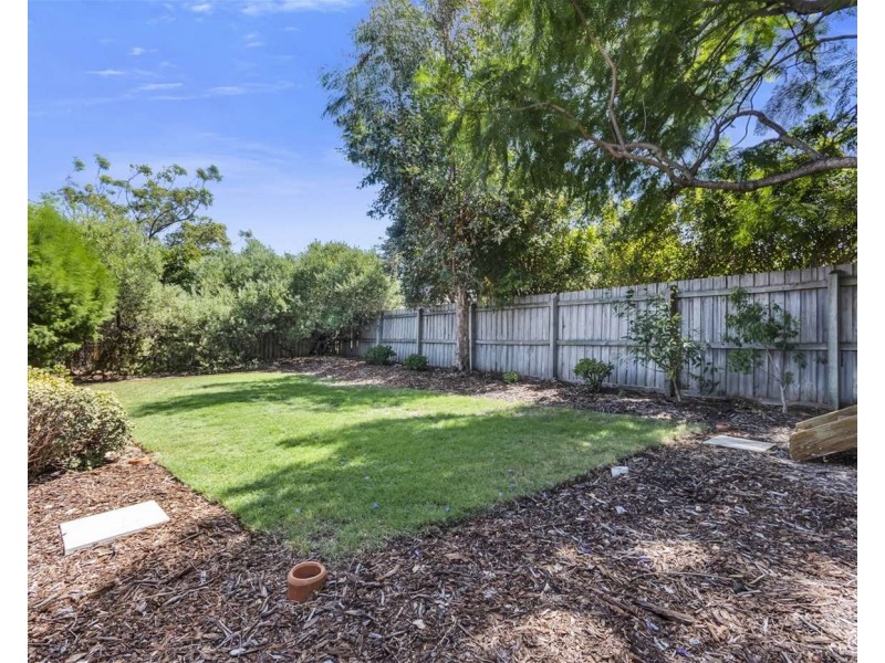 8 Bonneville way, Joondalup WA 6027