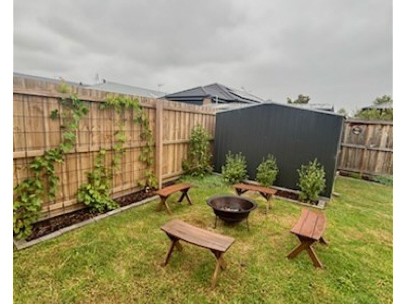 18 Angophora crt, Lucknow VIC 3875