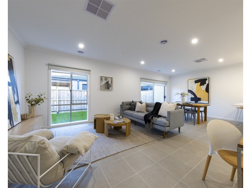 3 Upham Way, Donnybrook VIC 3064