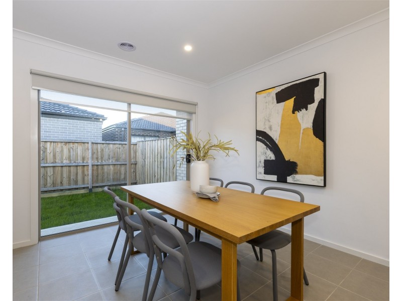 3 Upham Way, Donnybrook VIC 3064