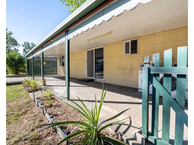 235 Kelso Drive, Kelso QLD 4815