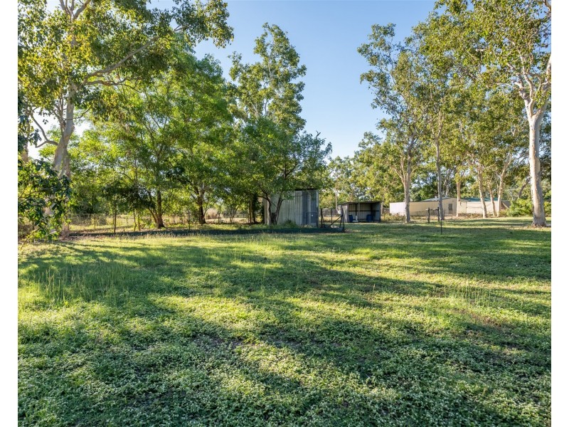 235 Kelso Drive, Kelso QLD 4815