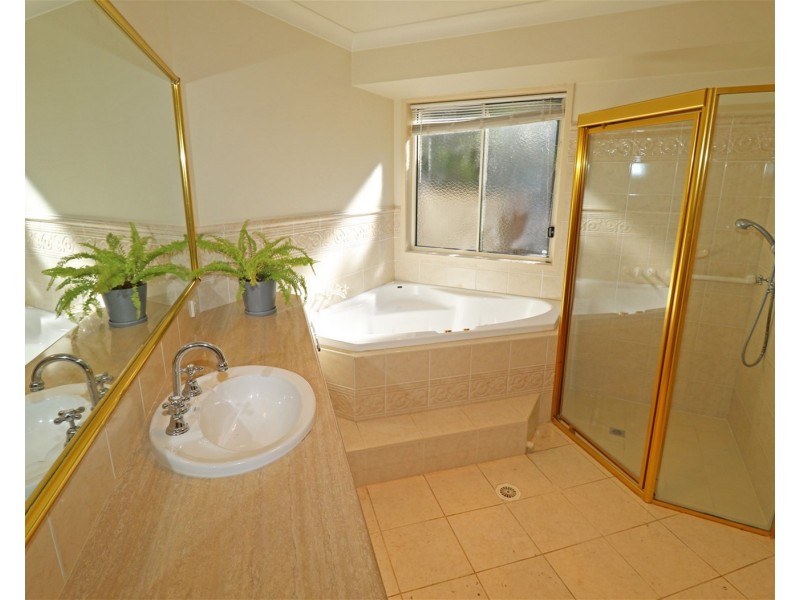 34 St Andrews Drive, Cornubia QLD 4130