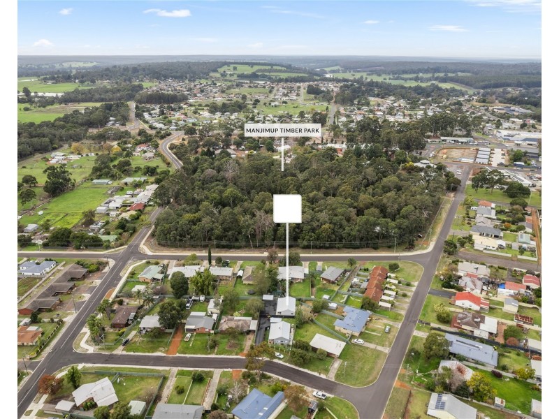 4b mayo st, Manjimup WA 6258