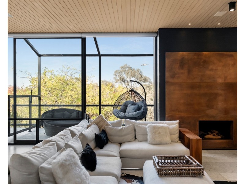 52 Kensington Road, South Yarra VIC 3141