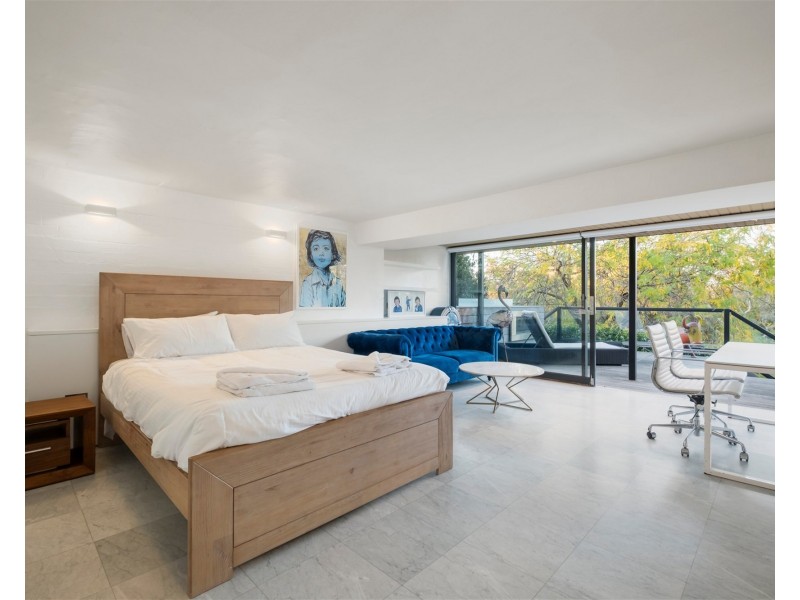 52 Kensington Road, South Yarra VIC 3141