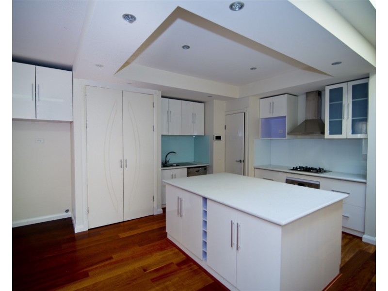 32 Noone Street, Clifton Hill VIC 3068