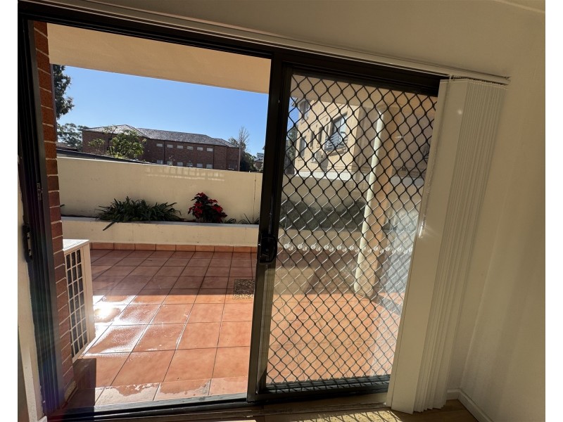 3/105 Castlereagh Street, Liverpool NSW 2170