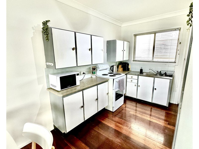 158 Riding Road, Balmoral QLD 4171