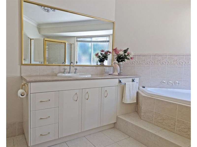 34 St Andrews Drive, Cornubia QLD 4130