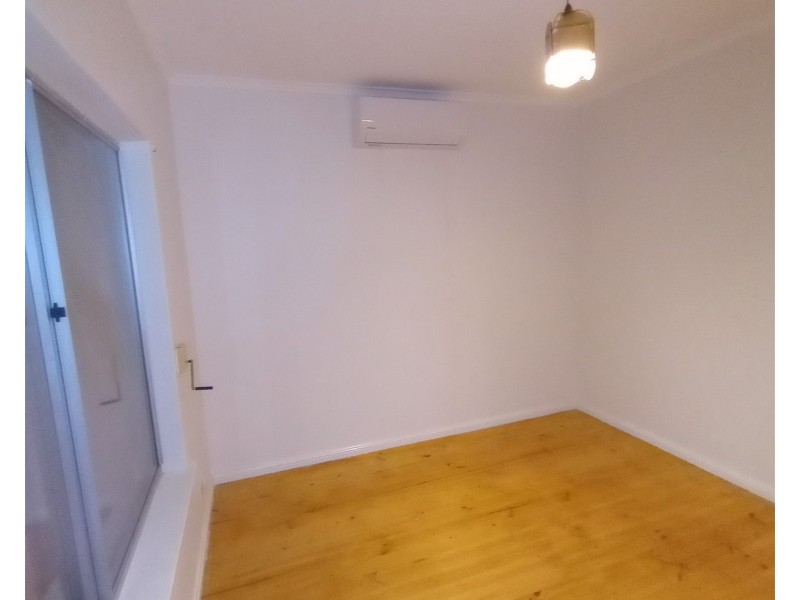 20 Hobbs Street, Findon SA 5023