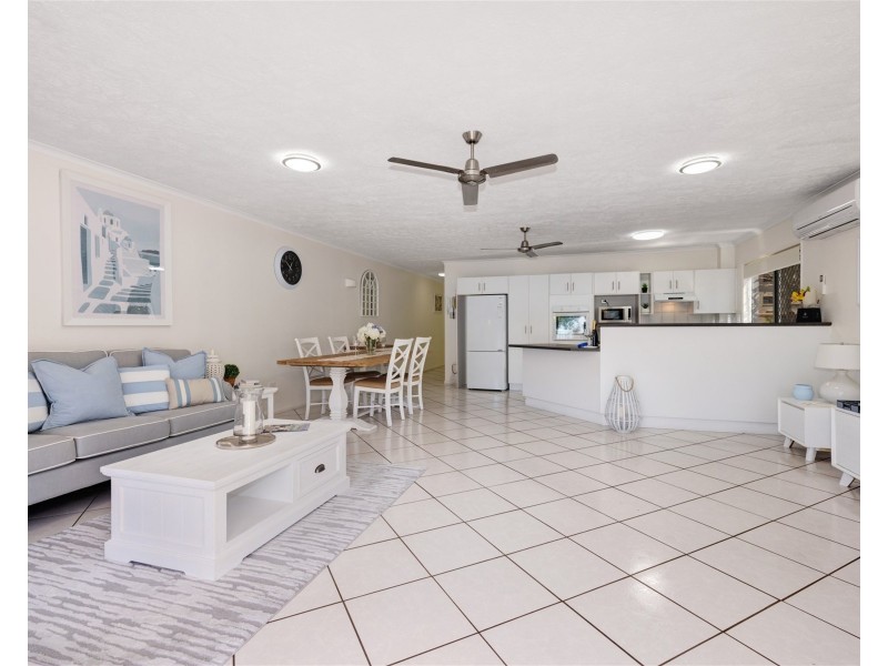 1/93 The Strand, North Ward QLD 4810