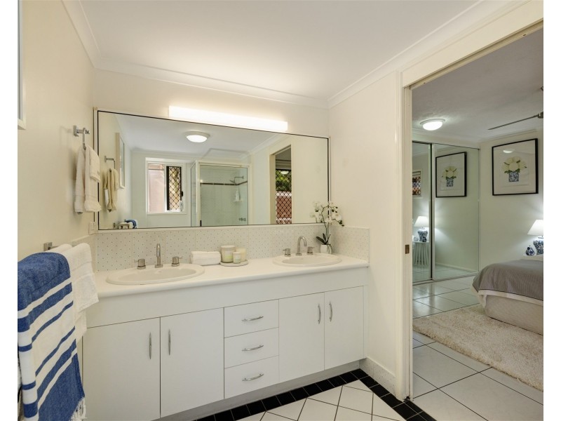 1/93 The Strand, North Ward QLD 4810