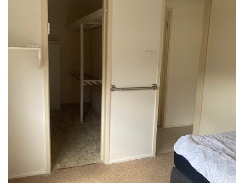 42/278-280 Princes  Highway, Bomaderry NSW 2541