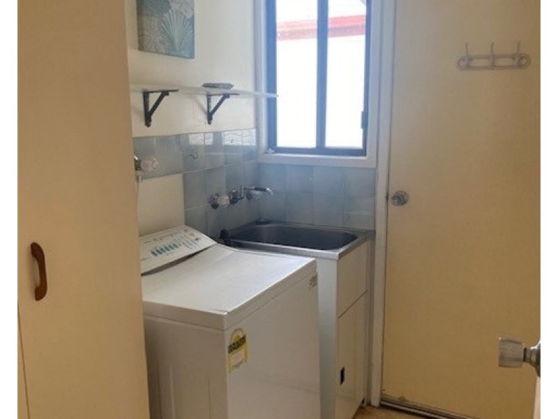 42/278-280 Princes  Highway, Bomaderry NSW 2541