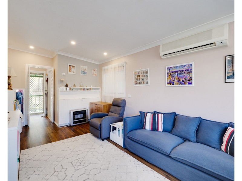 42 First Avenue, Green Point NSW 2251