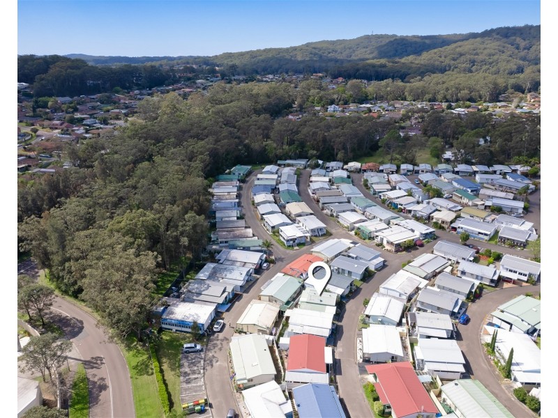 42 First Avenue, Green Point NSW 2251