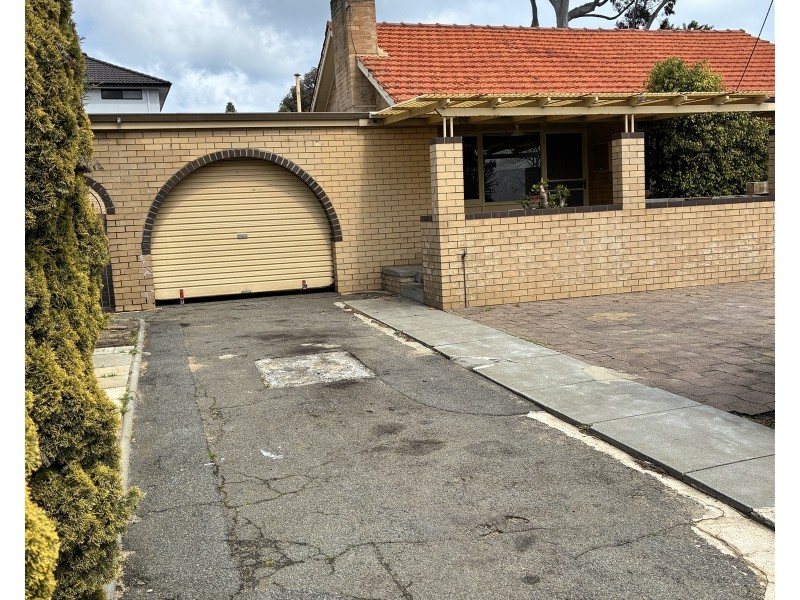 41 Panton Cresent, Karrinyup WA 6018