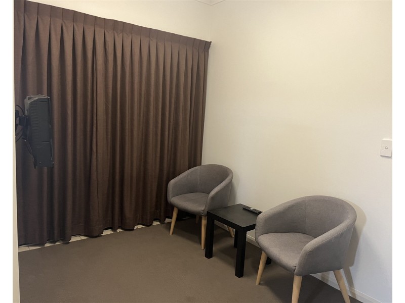 9/8 Hinley Ave, Maroochydore QLD 4558