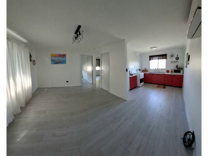 1/245 Blackwall Road, Woy Woy NSW 2256