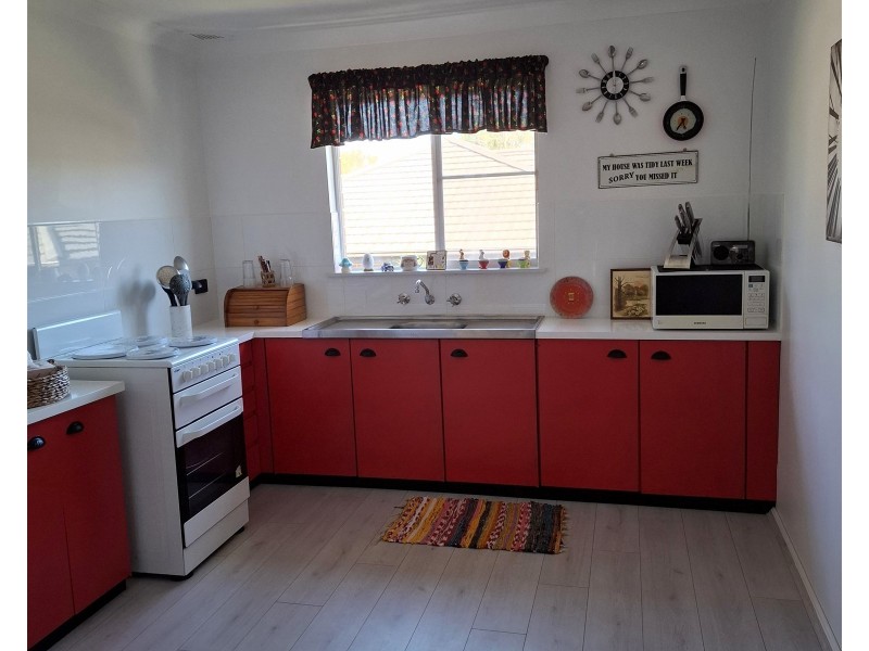 1/245 Blackwall Road, Woy Woy NSW 2256