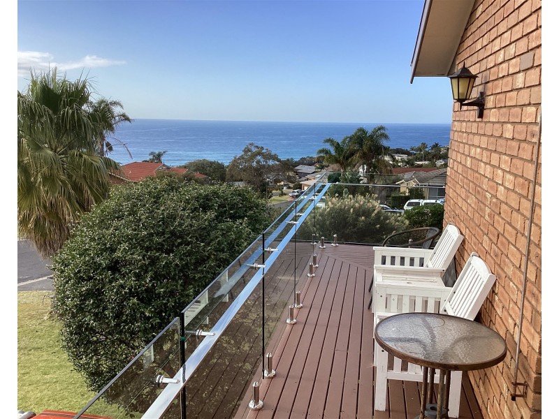 28 Beach view court, Tura Beach NSW 2548