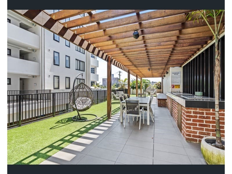 512/45 Wellington Road, East Brisbane QLD 4169