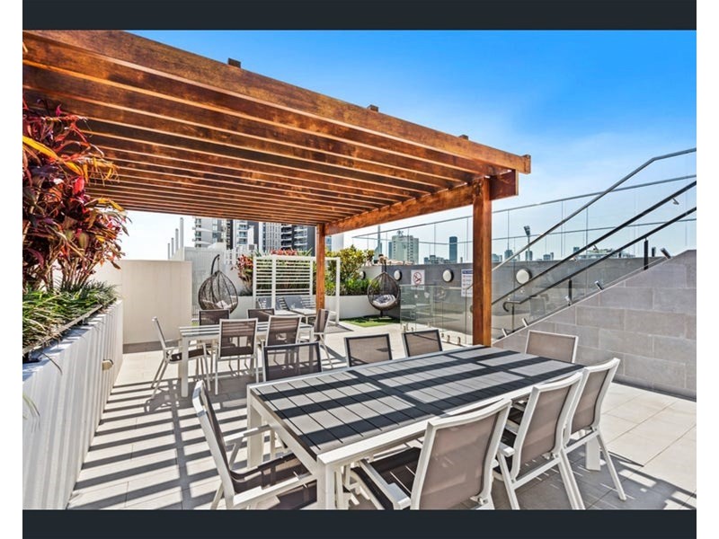 512/45 Wellington Road, East Brisbane QLD 4169