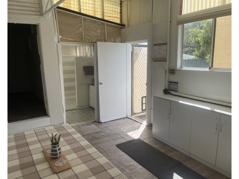 1 Osborne Street, Urana NSW 2645