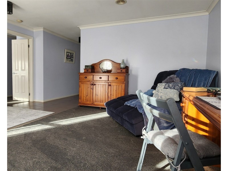 16 VILLAGE FAIR DRIVE, Newlands Arm VIC 3875