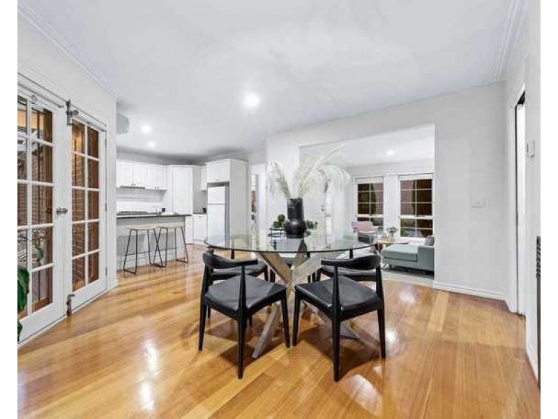 5 Lakeview court, Glen Waverley VIC 3150