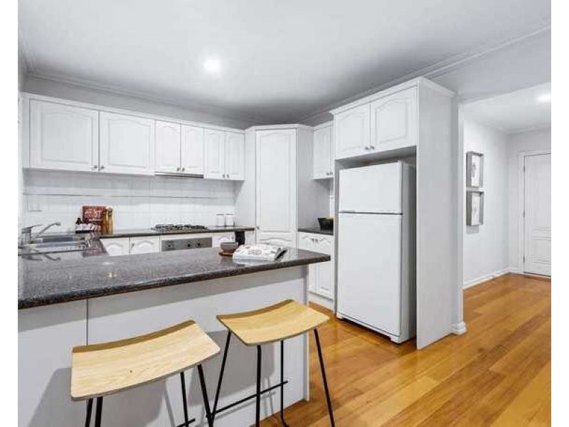 5 Lakeview court, Glen Waverley VIC 3150