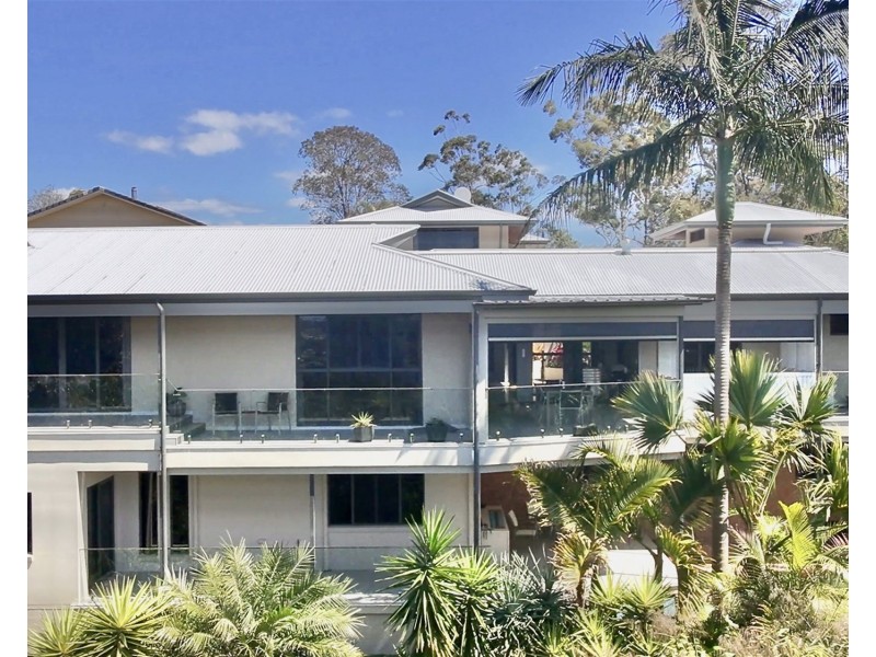 82 Simpsons Road, Currumbin Waters QLD 4223