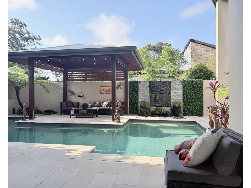 82 Simpsons Road, Currumbin Waters QLD 4223